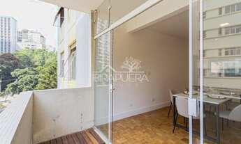 Imagem 2: Lindo apartamento de 151m2 com 2 dormitórios, sendo 1 com suíte, 1 banheiro e 1 vaga à ven