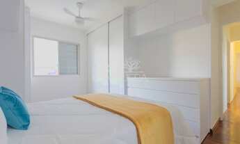 Imagem 2: Perfeito apartamento de 130m2 com 3 dormitórios, sendo 1 com suíte, 2 banheiros e 1 vaga à