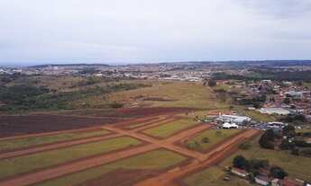 Imagem 3: Imóvel para venda tem 200 metros quadrados no Parque Cidade - Botucatu
