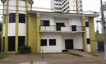 Imagem: Casa com 8 quarto(s) no bairro Bosque da