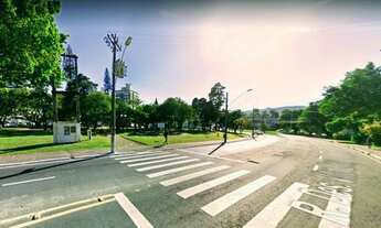 Imagem 7: Quarto para estudante em frente a UFSC