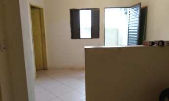 Imagem 3: Vendo casa + kitnet (sobrado) 1? andar
