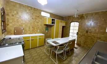 Imagem 7: Casa em estilo colonial no coração da Vila Oliveira