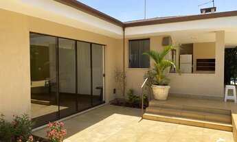 Imagem 2: Lago Sul Casa com 3 dormitórios