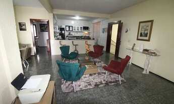 Imagem 5: Excelente casa comercial, ideal para o seu negócio com 4 quartos sendo 2 suítes, wc social