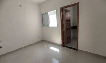 Imagem 2: Casa com 3 Quartos e 3 banheiros à Venda, 96 m² por R$ 127.000