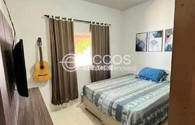 Imagem 5: Casa à venda, 4 quartos, 2 suítes, 2 vagas, Granada - Uberlândia/MG