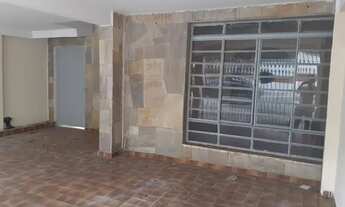 Imagem: Sobrado para aluguel tem 140 metros quadrados