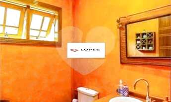 Imagem 5: Casa com 5 dormitórios e ampla área de lazer em condomínio na Serra da Cantareira