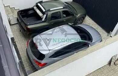 Imagem 6: )(- Linda Casa de Alto Padrão com 3 Quartos Área Gourmet e Ampla Área Externa em Aeroport