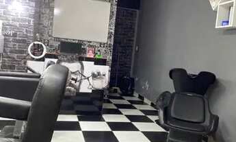 Imagem: Sala para alugar dentro de uma barbearia