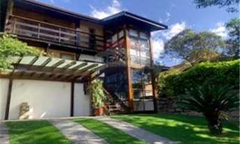 Imagem 2: Casa com 3 Suites, Sala com 3 ambientes, Sala com lareira, Escritório, semi-mobiliada, áre