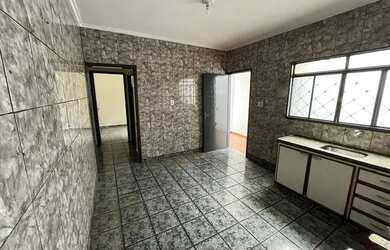 Imagem 7: Casa com 3 dormitórios para alugar, 300 m² por R$ 1.300,00/mês - Vila Virgínia - Ribeirão