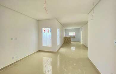 Imagem 3: Casa na Aruana Casa com 3 dormitórios