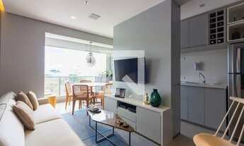 Imagem 3: Apartamento à Venda - Vila Yara, 2 Quartos, 60 m2