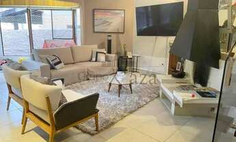 Imagem 1: Casa em Condomínio - Jardim das Colinas - Residencial Colinas - 245,61m² - 2 Dormitórios