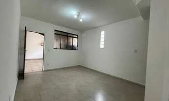 Imagem 2: Casa com 3 quartos para alugar, 119 m² por R$ 2.200/mês - Paquetá - Belo Horizonte/MG