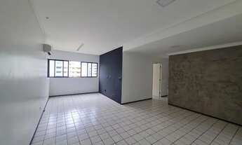 Imagem 6: Apartamento para aluguel possui 90 metros quadrados com 3 quartos em Ponta Verde - Maceió