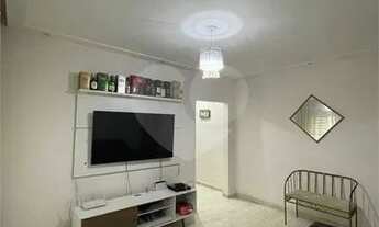 Imagem 3: Casa com 02 dormitórios, 01 suíte e piscina em Terra Preta- Mairiporã