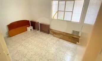 Imagem 3: Excelente sobrado com duas garagens cobertas