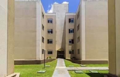 Imagem 2: Apartamento com 3 quartos, 60m² à venda no Santa Cândida por R$ 200.000,00