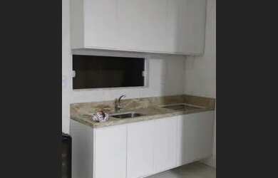 Imagem 2: Casa em condomínio com 3 quartos, sendo 2 suítes em Imbuí