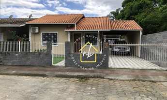 Imagem 2: Linda Casa 02 Quartos Edícula Mas O1 Quarto Cozinha Churrasqueira em Forquilhas - São