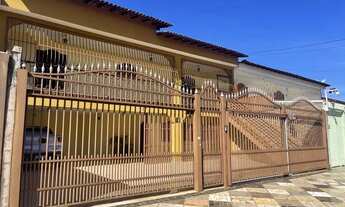 Imagem: Excelente Sobrado na Qnd 49 com 6 Quartos