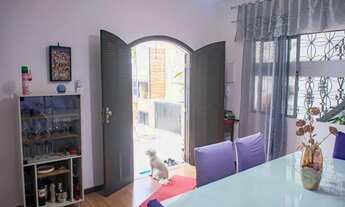 Imagem: Boa casa linear com 03 Q. 01 suíte 100