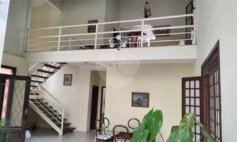 Imagem: Mairiporã - Casa Padrão - Roseira