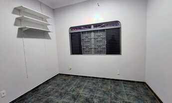 Imagem 6: Casa para aluguel tem 385 metros quadrados com 3 quartos em São Roque - Cuiabá - MT