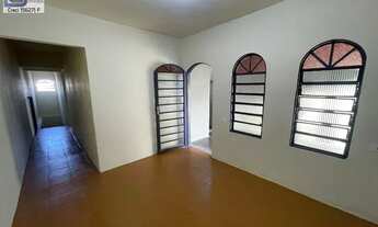 Imagem 4: Casa para Venda em Pinhalzinho, Centro, 3 dormitórios, 2 banheiros, 1 vaga