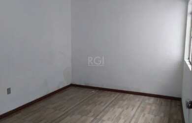 Imagem 6: Casa para Venda - 200m², 3 dormitórios, sendo 1 suites, 2 vagas - Medianeira, Porto Alegre