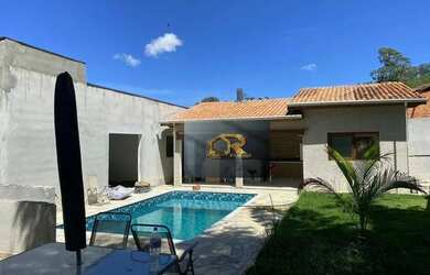 Imagem 5: Casa com piscina em pinhalzinho