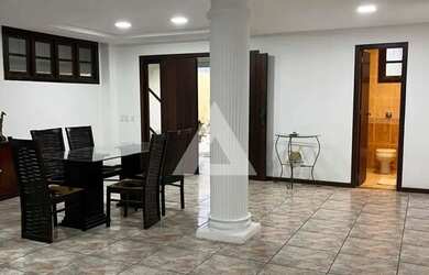 Imagem 4: Casa com 4 quartos e 4 suítes, 576,00 m² para alugar por R$ 9.000,00 - Vilas do Atântico