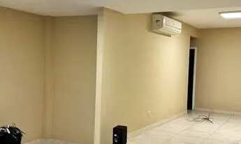 Imagem 3: Apto com tres quartos sendo um suíte - 185m²