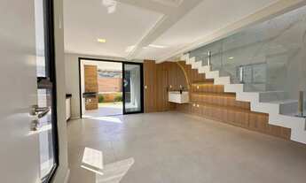 Imagem 2: Casa com 3 quartos sendo 1 Suíte no bairro Rio Tavares