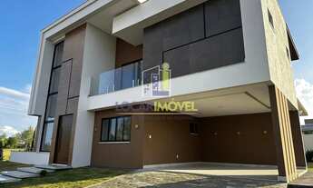 Imagem 2: Casa de alto padrão com 2 pavimentos, área gourmet com churrasqueira, em condomínio fechad