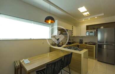 Imagem 7: Casa de alto padrão com 4 quartos e 464m² por R$1.670.000,00 - Quebra Frascos - Teresópoli