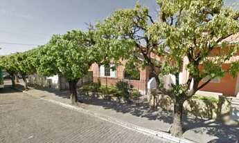 Imagem: LEOPOLDINA/MG - Casa com 4 quartos e quintal