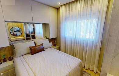 Imagem 9: Apartamento 3 dormitórios com varanda, 1 vaga de garagem e infra ar condicionado nos dormi