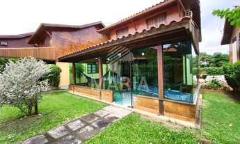 Imagem: Casa duplex de condomínio com 04 quartos