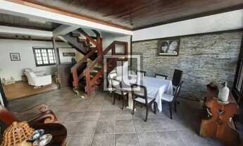 Imagem 5: PECHINCHA JACAREPAGUÁ VISITE HOJE CASA 4 QUARTOS 1 PISCINA CHURRASQUEIRA 2 VAGAS