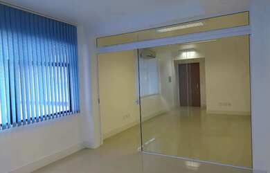 Imagem 5: Sala comercial em Rua Jari - Passo da Areia - Porto Alegre/RS