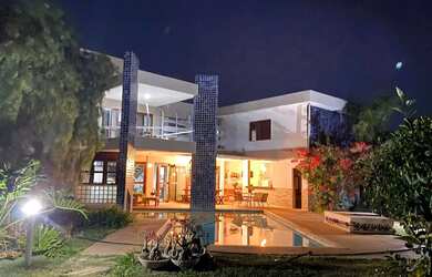 Imagem: Casa de Alto Padrão com 2.257m², Condomínio