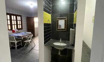 Imagem 7: Imóvel para aluguel e venda tem 200 metros quadrados com 4 quartos