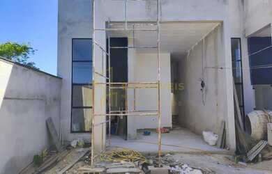 Imagem 2: Viva com Estilo: Casa com Pé-Direito Duplo em São Francisco, Serra/ES