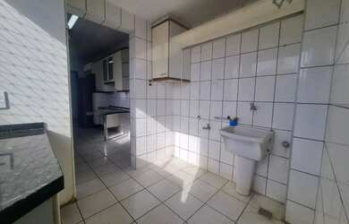 Imagem 3: Imóvel para venda com 168 metros quadrados com 4 quartos em Renascença - São Luís - MA