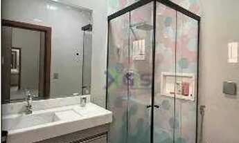 Imagem 4: Casa Moderna com 3 Suítes, Piscina Aquecida e Energia Solar Oportunidade!