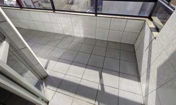 Imagem 2: Apartamento de 02 quartos com dependência completa de empregada e 02 vagas de garagem à ve